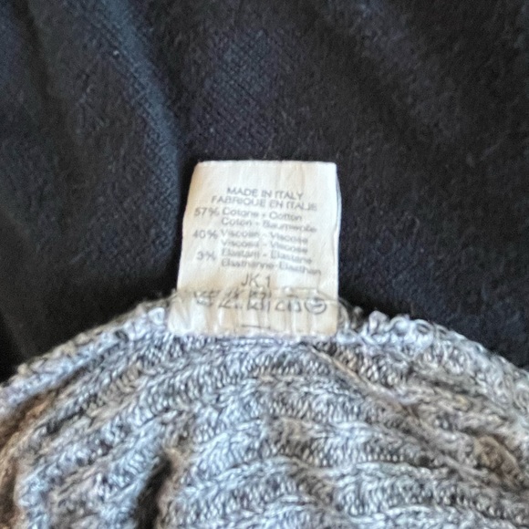 Brandy Melville grey cropped halter top - Picture 5 of 5